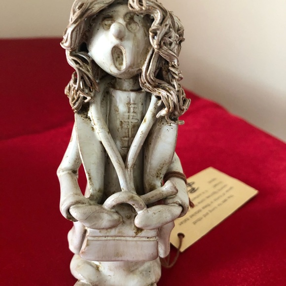 Figurine - Picture 2 of 8